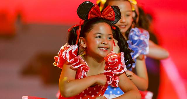 27.11.15 NSW Public School students perform at Sydney Entertainment Centre for the last time as part of Schools Spectacular 2015. Picture: Anna Warr
