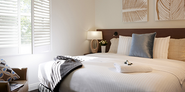 Cypress-Lakes-Resort-2-Bed-Villa-Bedroom-winter-offer-spice-news-600x300