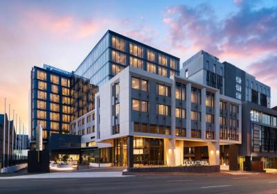 MDoubleTree by Hilton Hobart opens for business